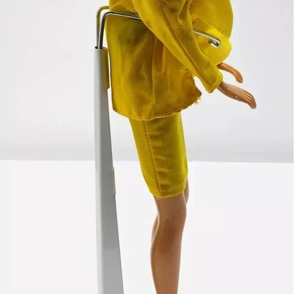 MATTEL BARBIE Doll Blonde Hair Blue Eyes 3 Piece Yellow Outfit 12"Tall - Picture 9 of 12